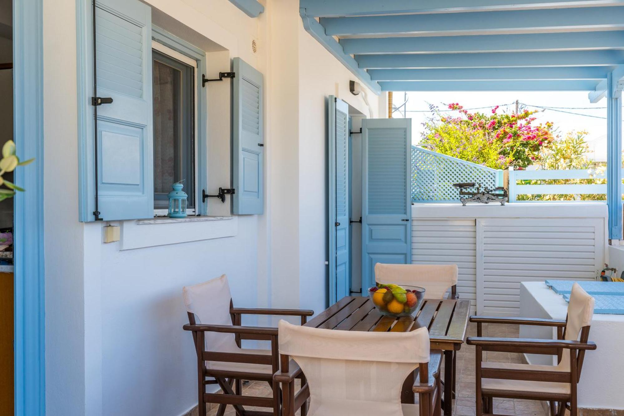 Blue Eyes Beach Villas โมโนลิธอส ภายนอก รูปภาพ